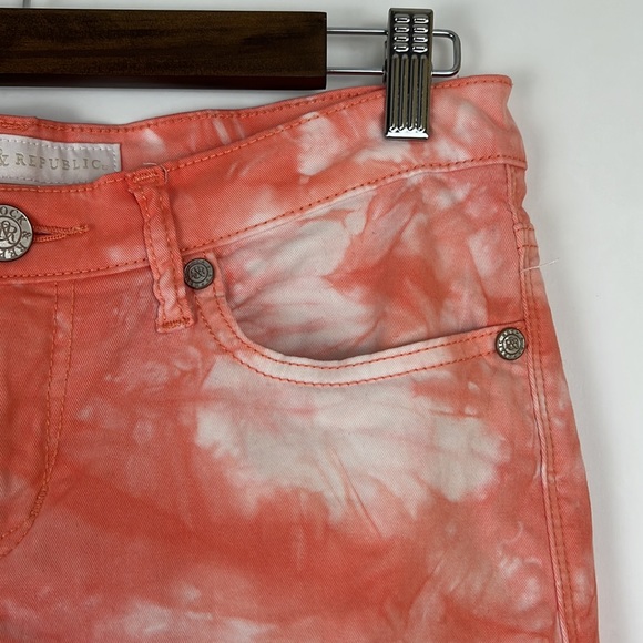 ROCK AND REPUBLIC Skinny Berlin jeans in (orange and white) Peach Rockan… - Picture 9 of 13
